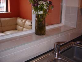 Polished Porcelain in Brick-Bond Style